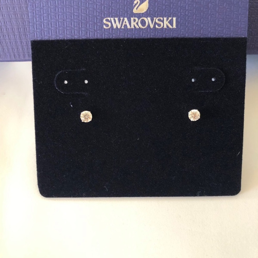Swarovski studs